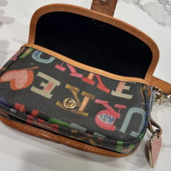 Dooney & Bourke Wristlet - Picture 11 of 13